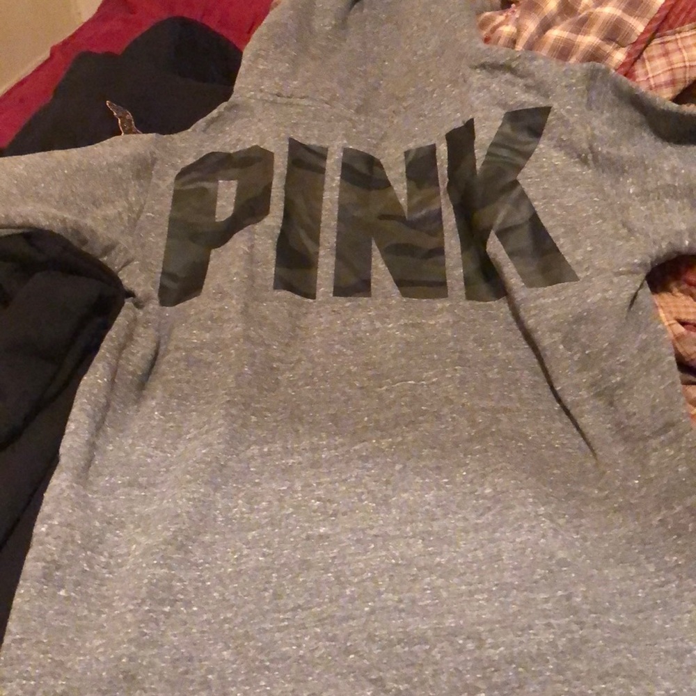 VS pink colorblock camo leggings sz Xl , hoodie